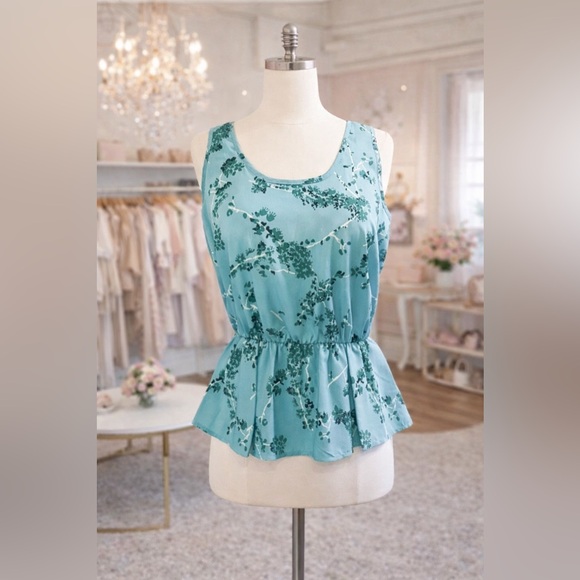 Anthropologie Tops - ANTHROPOLOGIE FLORAL PEPLUM TOP ~ NWT